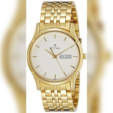 Titan NS1712YM03 Quartz Analog Watch